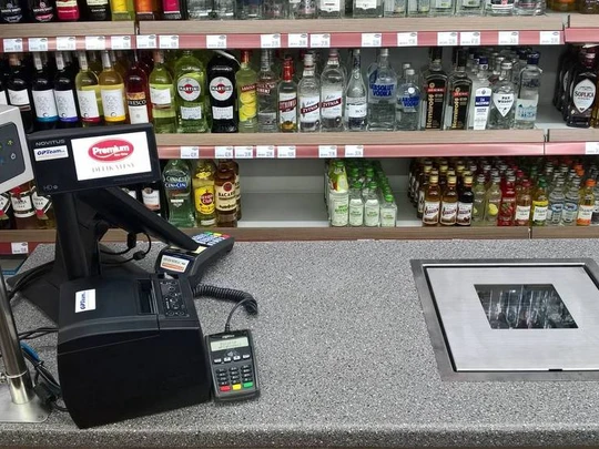 Uruchamiamy nowy sklep w formacie Delikatesy Premium