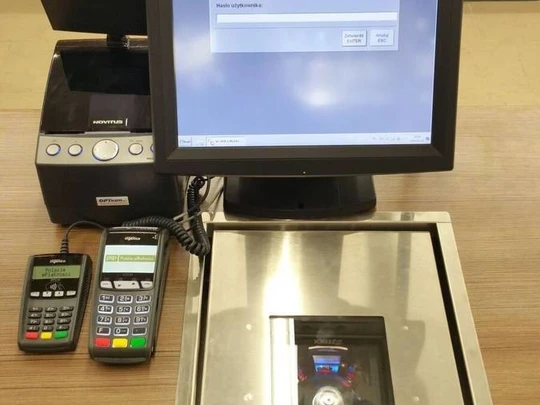 Integracja oprogramowania KC-POS z terminalami płatniczymi Polskich ePłatności w jednym ze sklepów sieci Groszek